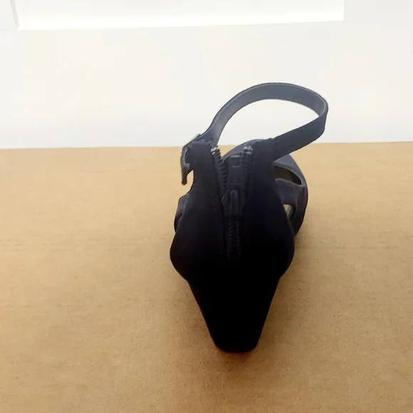 American Rag Blue Heels Stylish Design - Picture 3 of 6